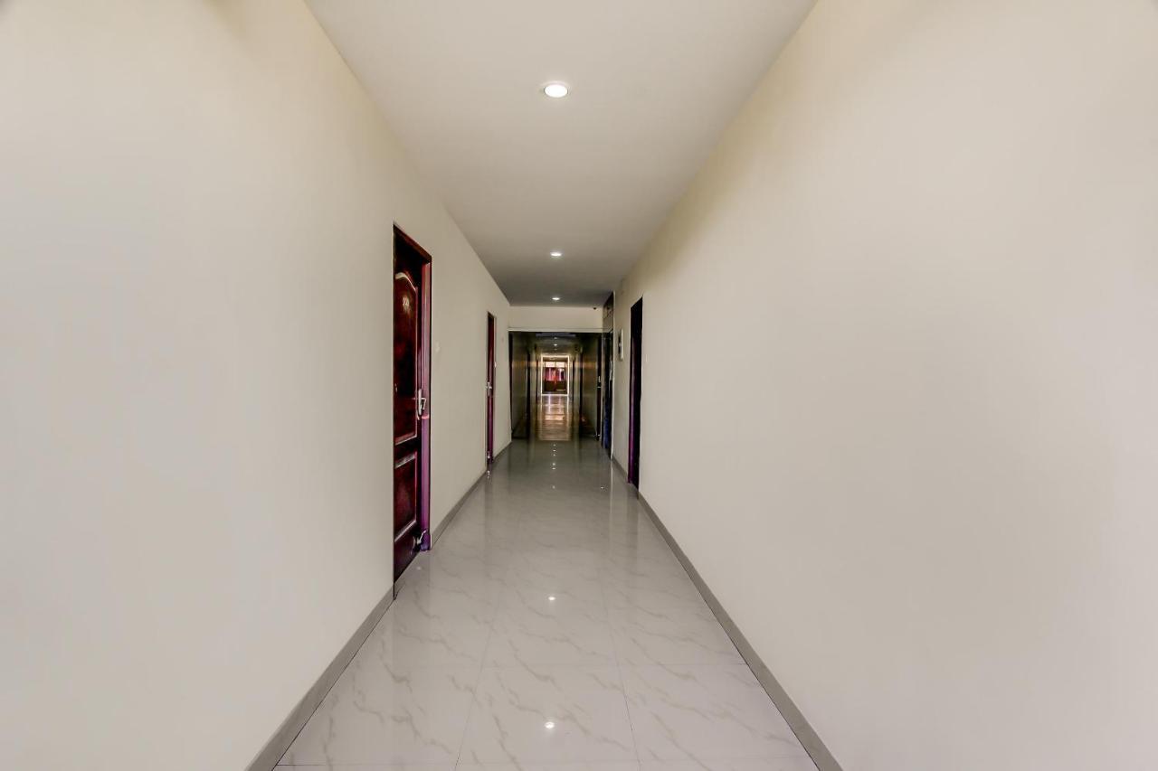Hotel Geetha International トゥティコロン エクステリア 写真